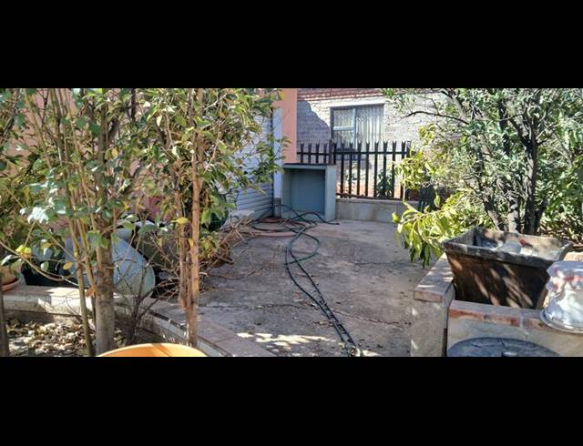 3 BEDROOM HOUSE FOR SALE IN SOSHANGUVE SOUTH